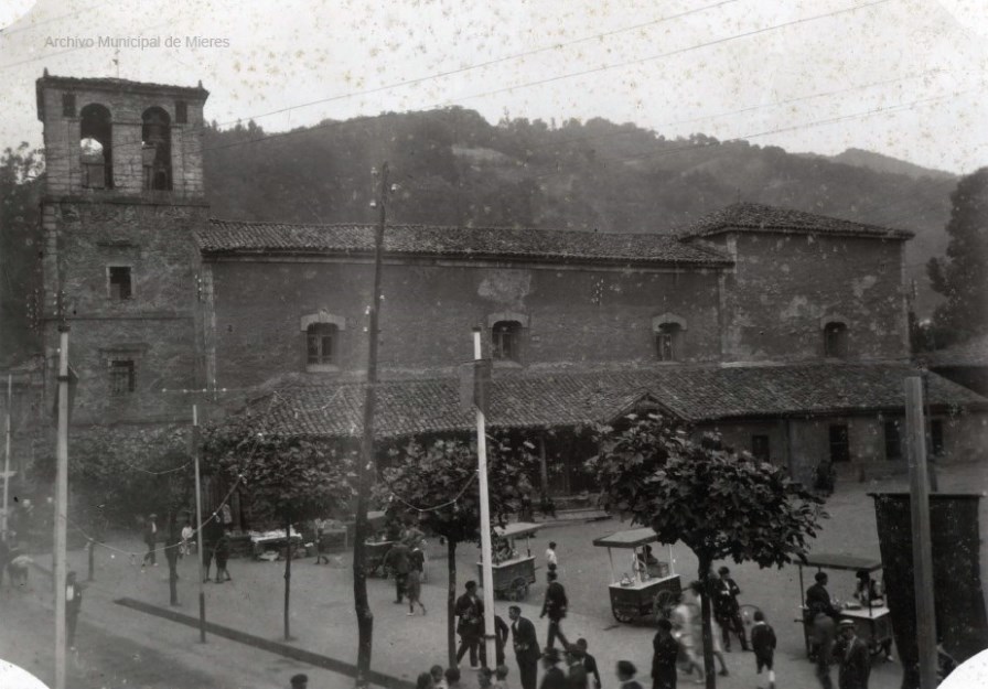 Antigua Iglesia de San Juan y Plaza de la Pasera (Fotos Frank, 1927)