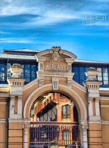 Fachada principal Mercado de Abastos - Mieres del Camín (Fot. José Ramón Viejo)