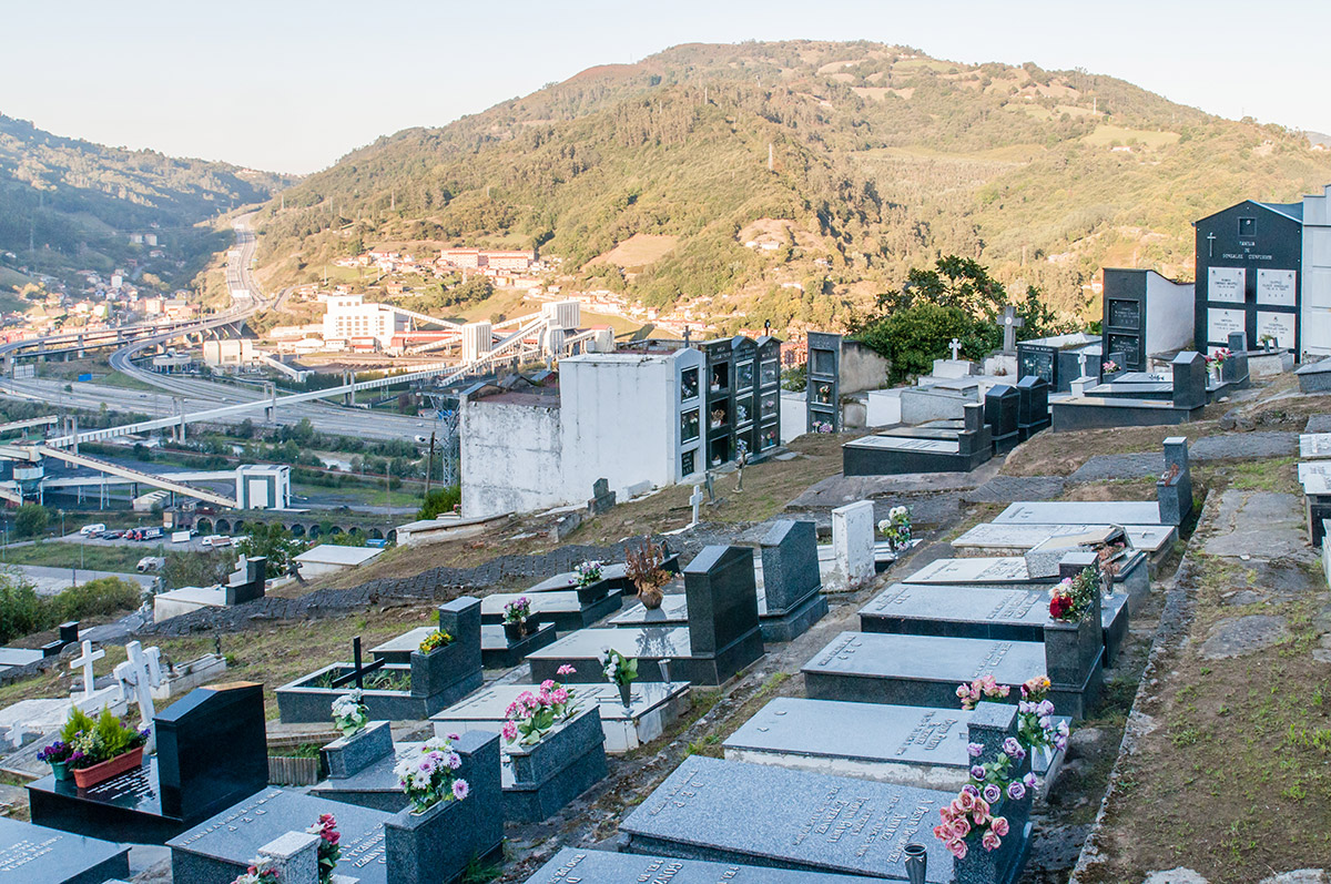 Siana | Cementerio | Autor: Jesús Blanco| AF Semeya