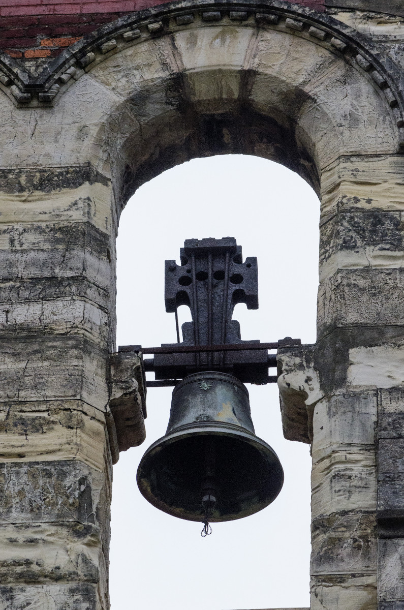 Detalle campana Iglesia de San Claudio de Bustiello (Fot. Yolanda Suárez - AF Semeya)