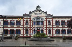 Fachada Colegio Aniceto Sela (Fot. Yolanda Suárez - AF Semeya)