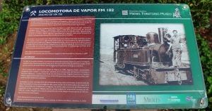 Panel informativo, locomotora de vapor FM 102