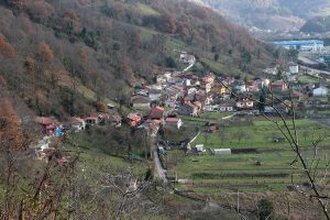 Vista del pueblo Baiña (Fot.:  Cheluis - AF Semeya).