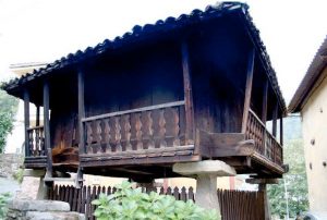Hórreo de Lloreo
