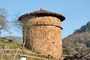 Palomar de El Valletu - Cuna