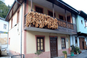 Primera vivienda de Baiña