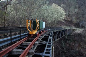 Puente Pomar, senda verde de Turón (Fot. José Luis Soto).