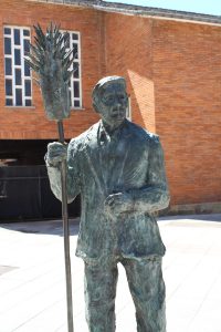 Escultura de Jesús el Pirulero