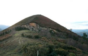 Panorámica Túmulos del Picu Gúa