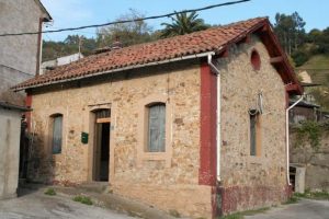 Antigua escuela Los Tendeyones - La Rebollá