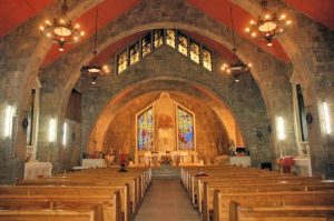 Complejo de la iglesia parroquial de la Sagrada, interior