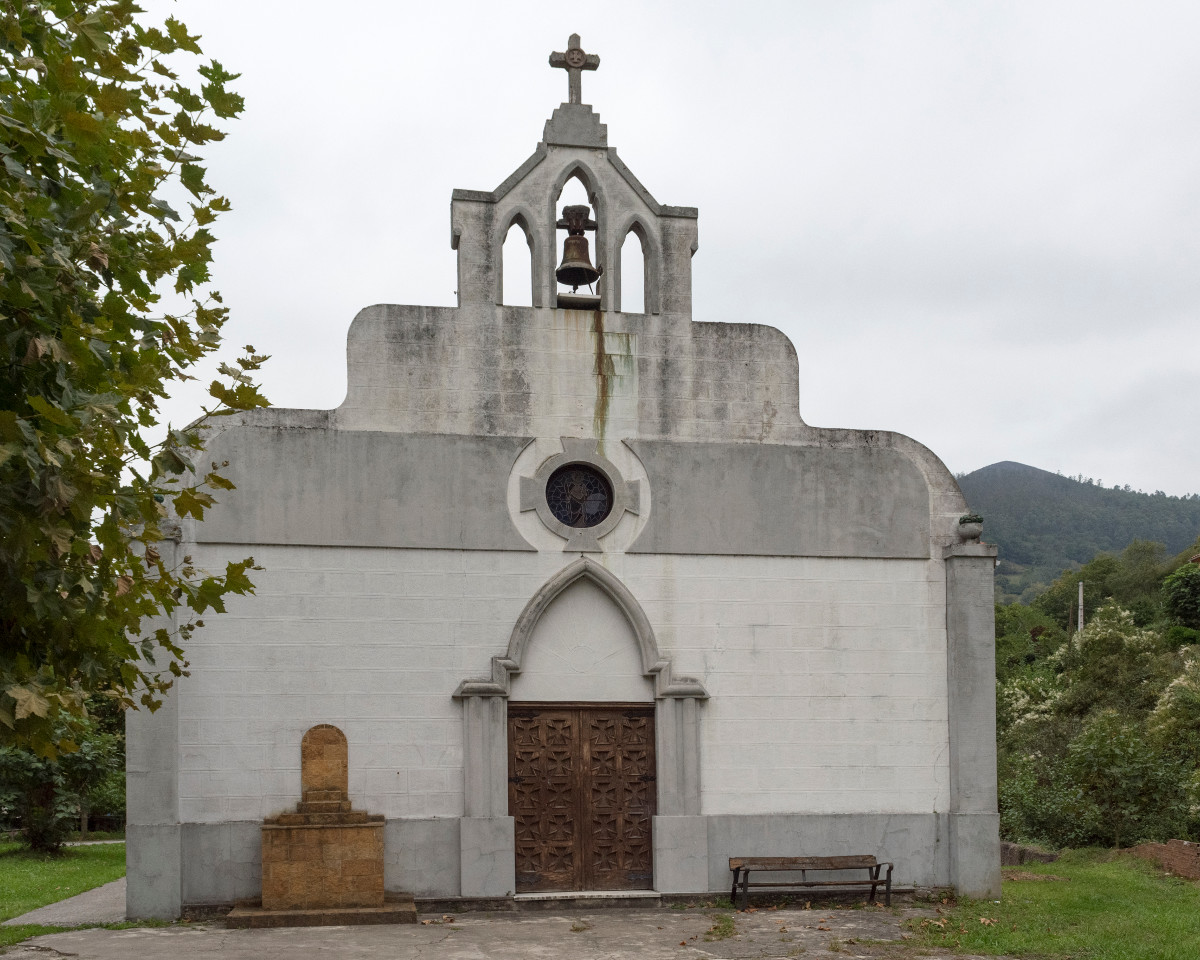 Iglesia, Ablaña (Fot. J.Vazquez - AF Semeya)