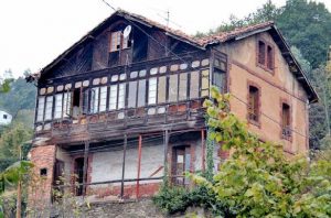 Vivienda para Jefatura de Fábrica de Mieres 