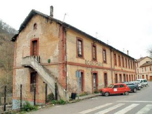 Economato y viviendas IV