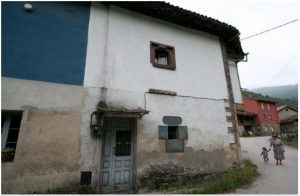 Entrada Casa de Abajo