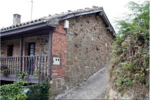 Vista lateral Derecha Vivienda de Corredor