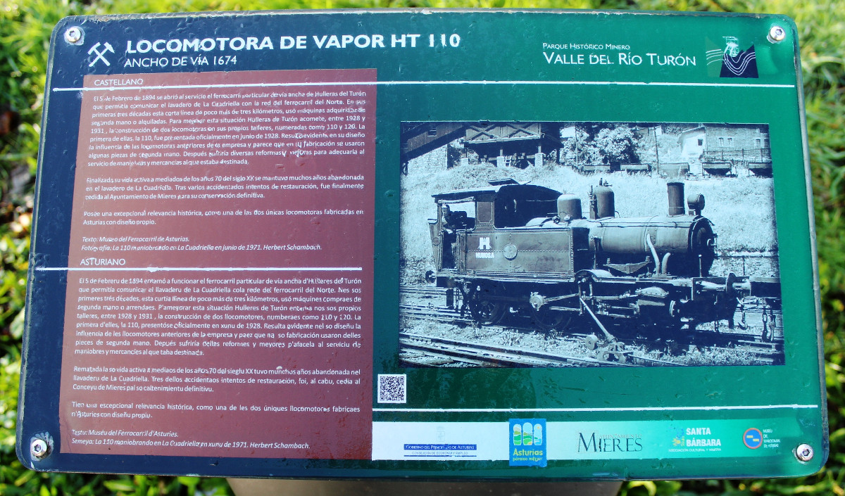 Panel informativo de la locomotora de vapor HT110, San Francisco, Turón