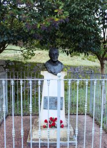 Busto a Marcelino Escudero