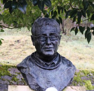 Detalle Busto a Marcelino Escudero