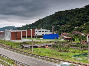 Santullano-Mercado-de-ganados-Carlos-Salvo