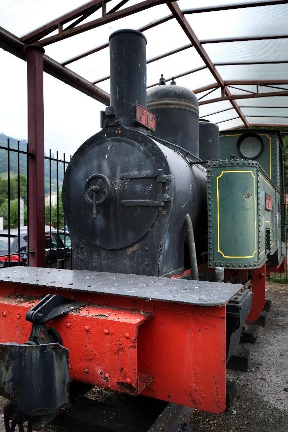 LOCOMOTORA DE VAPOR FM 102 Mieres