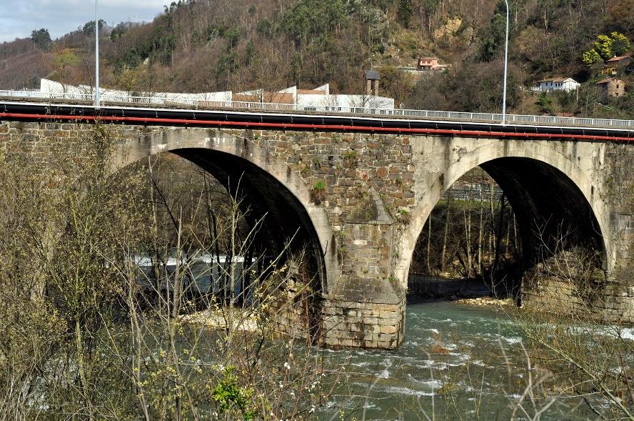 Puente De Santuyano