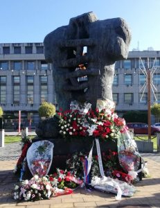 Ofrenda Floral Monumento Minero