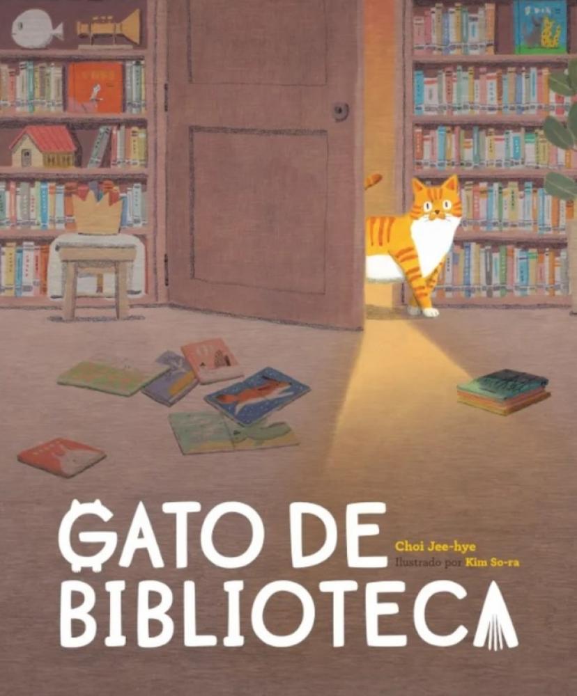 Gato De Biblioteca Tardesconleo